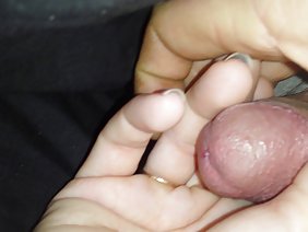 दो रूसी सुंदरियों में एक आदमी पोर्न पर एक अच्छा बकवास है