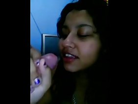 आदमी लोचदार बट अश्लील पर बड़े स्तन के साथ दो लड़कियों को fucks