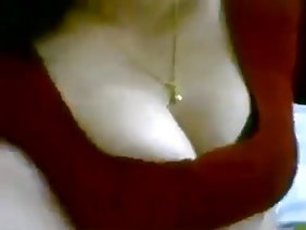 जीना Gerson एक अच्छा गहरी पिटाई के लिए उसे गुदा फंसाया। अश्लील