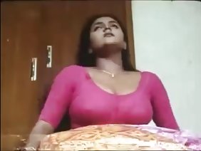 रसदार लड़की pawl थरथानेवाला अश्लील शुरू होता है