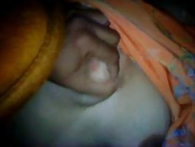 मालिशिया ने अपने सोफे अश्लील पर रसदार कुतिया गड़बड़ कर दिया